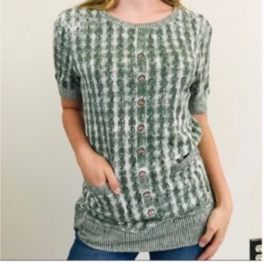 Pilcro and the Letterpress ~ Green and White Short Sleeve Button Front Knit Top